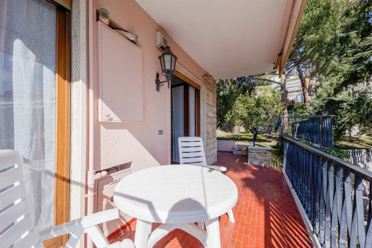 Lemon Tree Apartment - Garden, Sea View, Wifi Sanremo Exterior foto